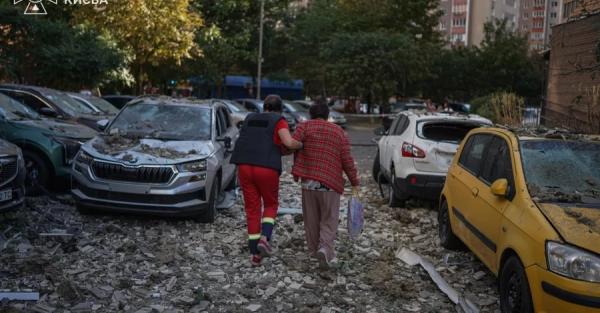 У Києві дрон влетів у 9-поверхівку одразу після тривоги &ndash; є загиблі та поранені - Новини України
