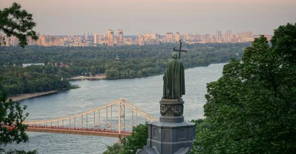 Посольства країн ЄС виступили зі спільною заявою про те, що вони залишаються у Києві - Новини України Посольства країн ЄС виступили зі спільною заявою про те, що вони залишаються у Києві - Новини України
