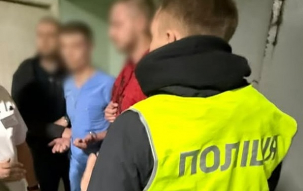 $10 тисяч за фіктивну інвалідність: у Києві викрили нейрохірурга